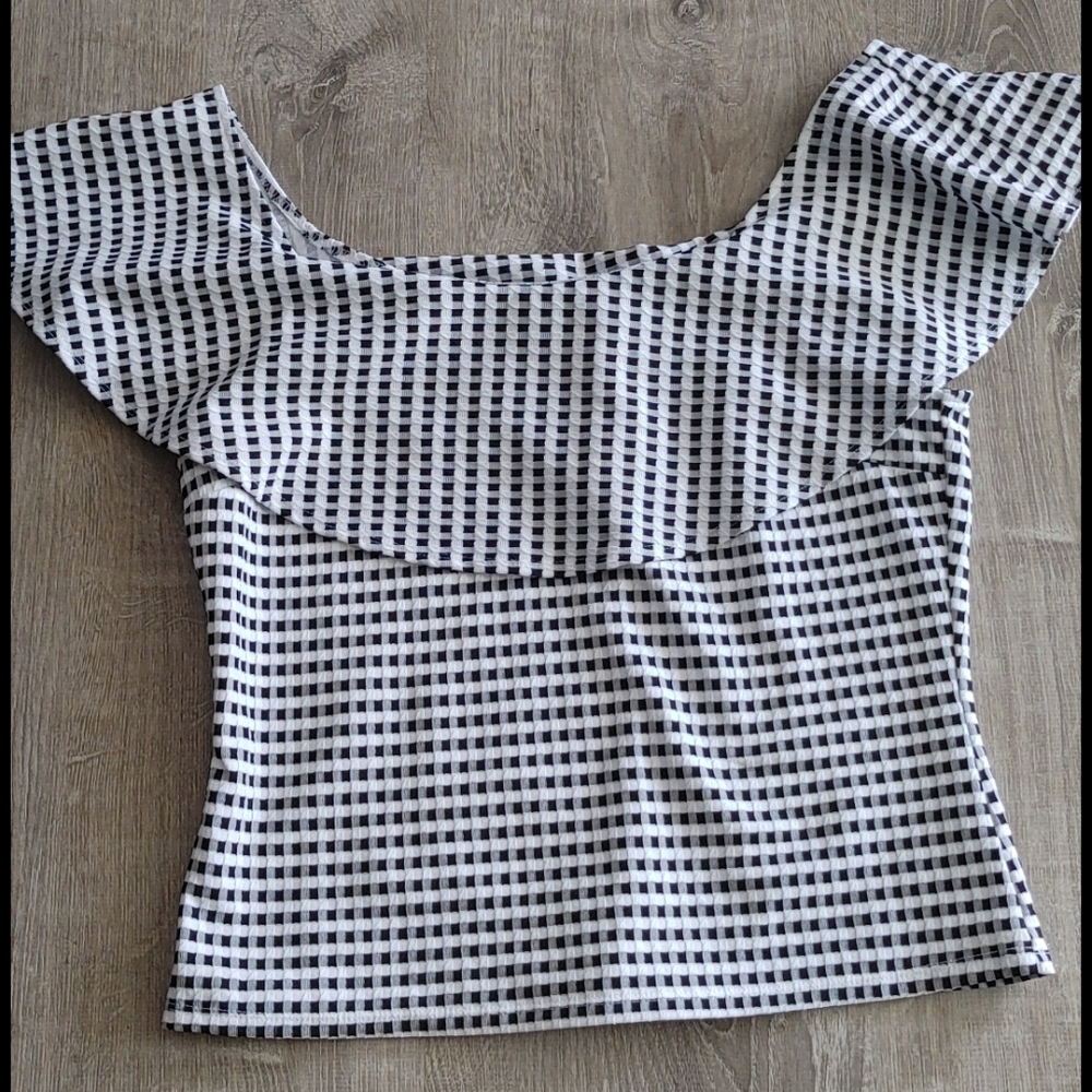Women's Bold Elements black checkered top
